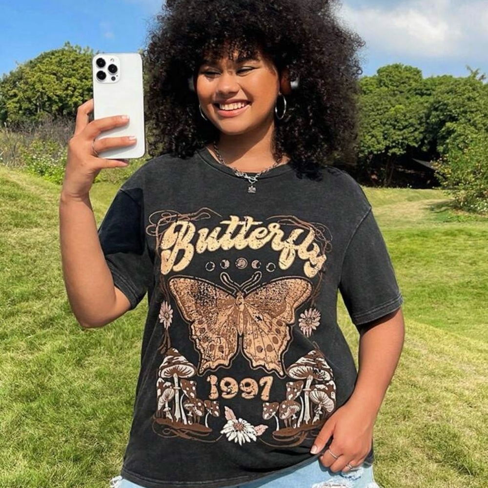 SHEIN Charcoal Butterfly Graphic Tee